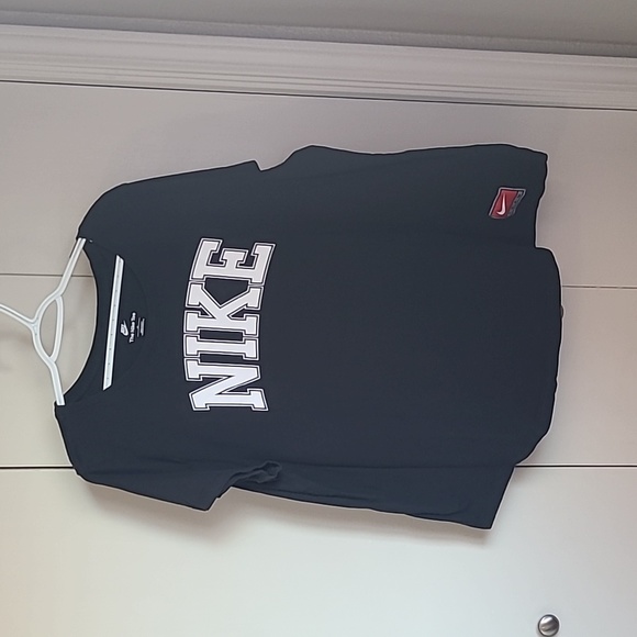 Nike Tops - Black plus size Nike tee